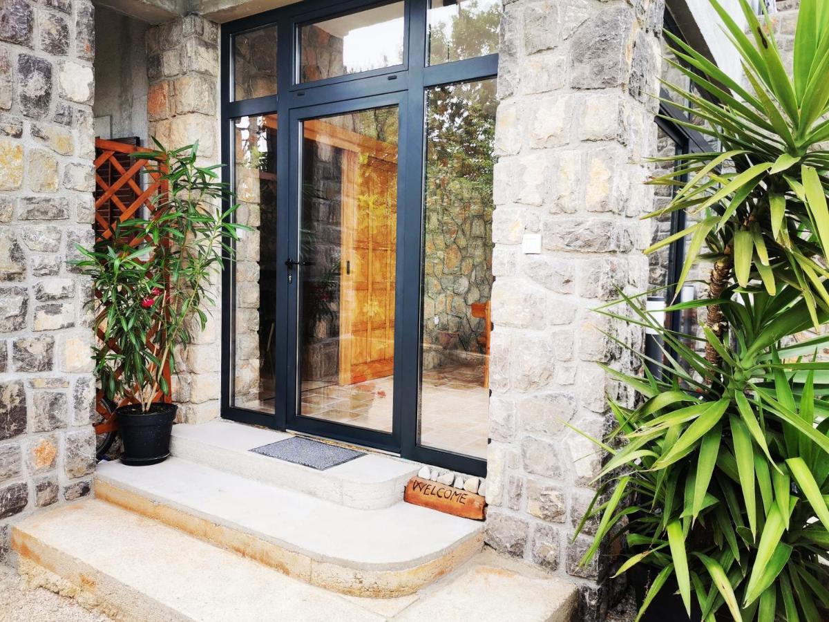 לובראן Apartments Sandra מראה חיצוני תמונה