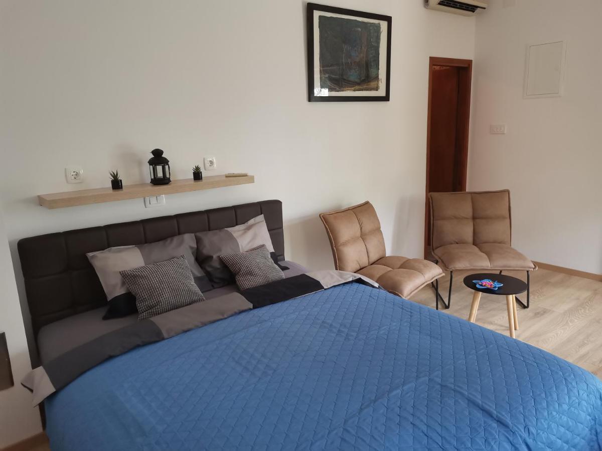לובראן Apartments Sandra מראה חיצוני תמונה