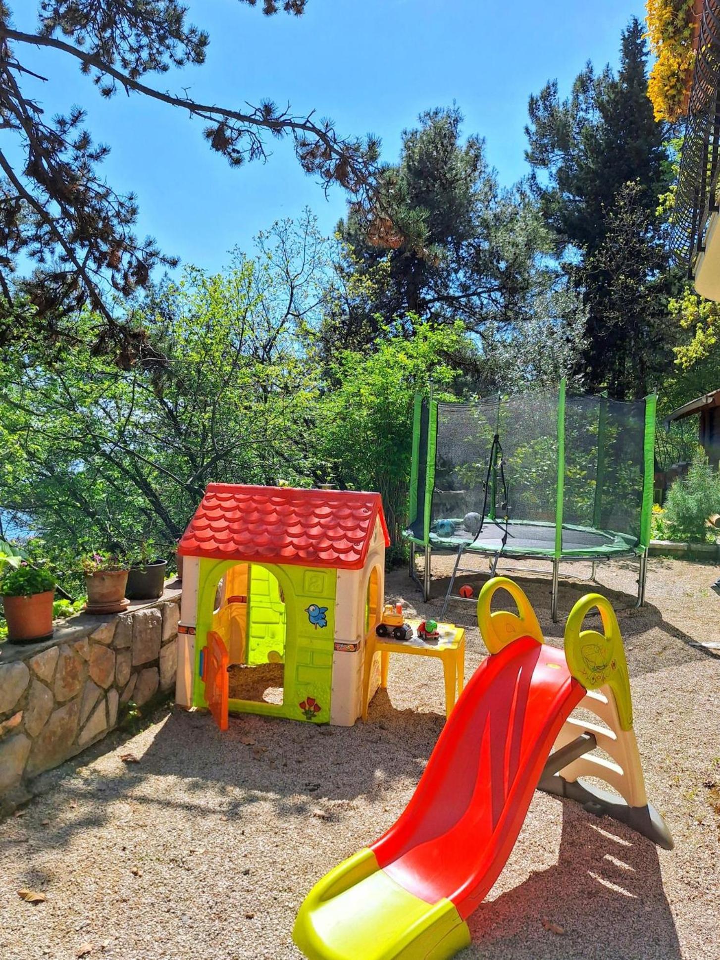 לובראן Apartments Sandra מראה חיצוני תמונה